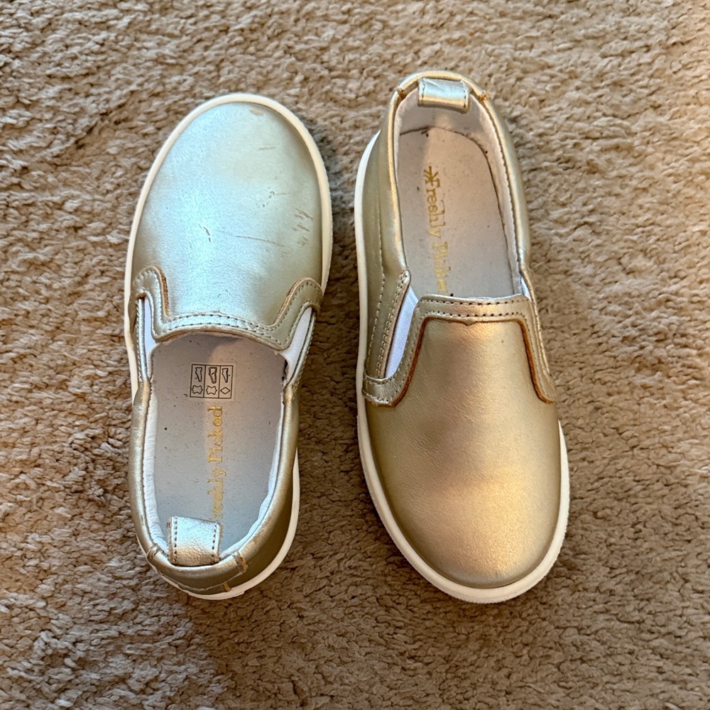 Freshly Picked Gold Toddler Girls Size 10 Slip-On Shoes